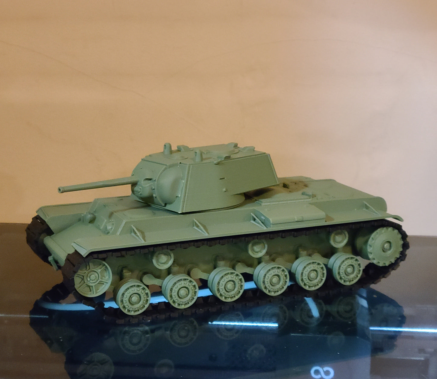 KV-1 Soviet Heavy Tank 1:35 Scale | 3D Printed Model Tank with Working Tracks & Rotating Turret | WWII Military Armor Replica