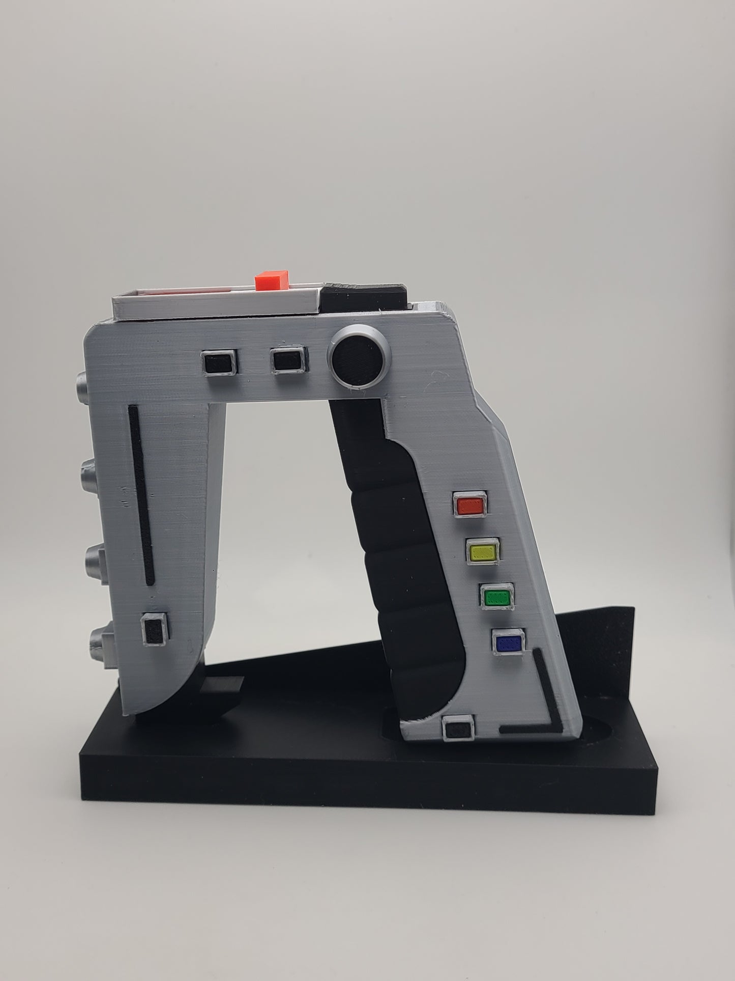 3D Printed Space: 1999 Laser Pistol Replica with Display Stand