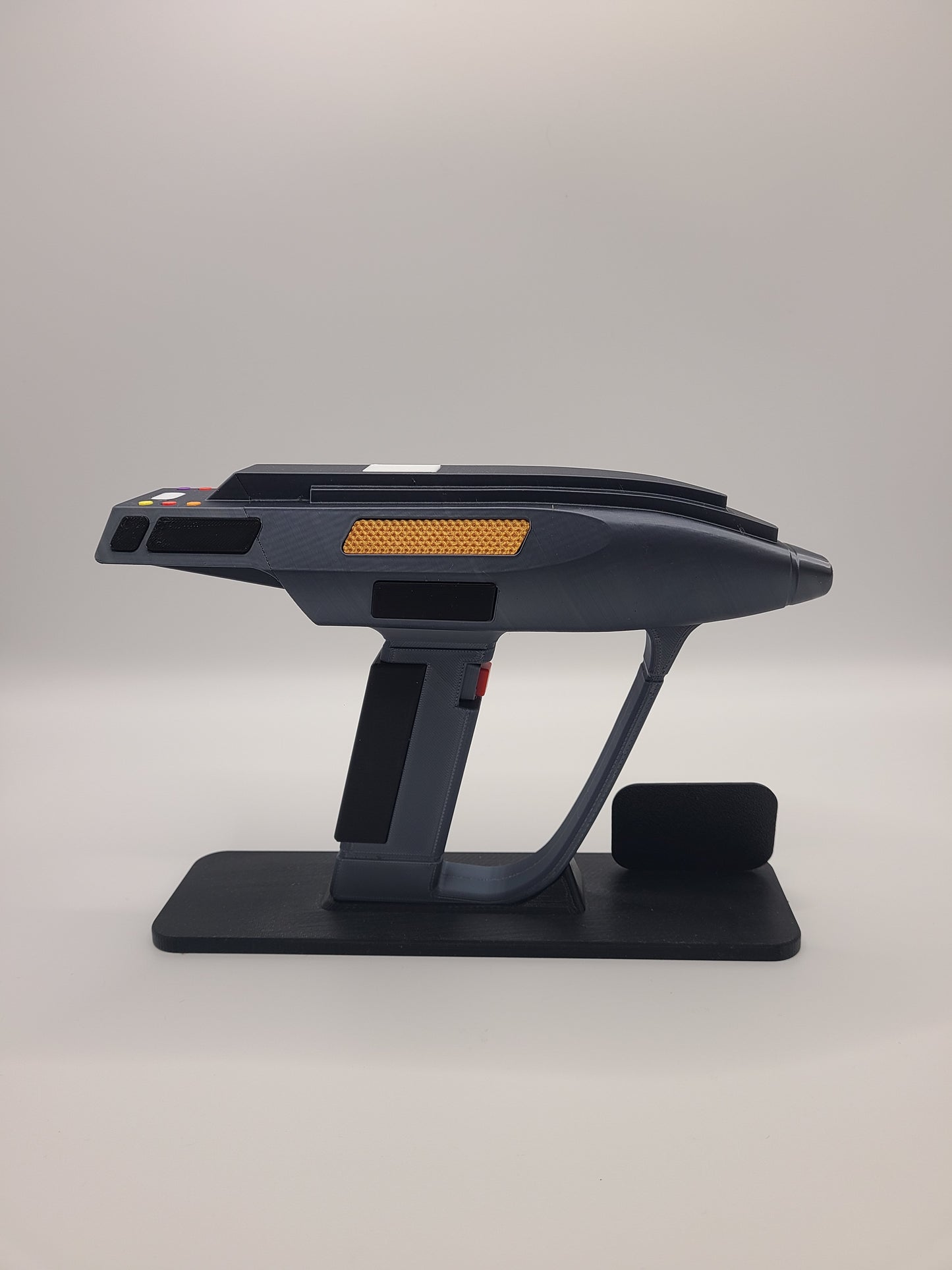 Romulan Disruptor Replica