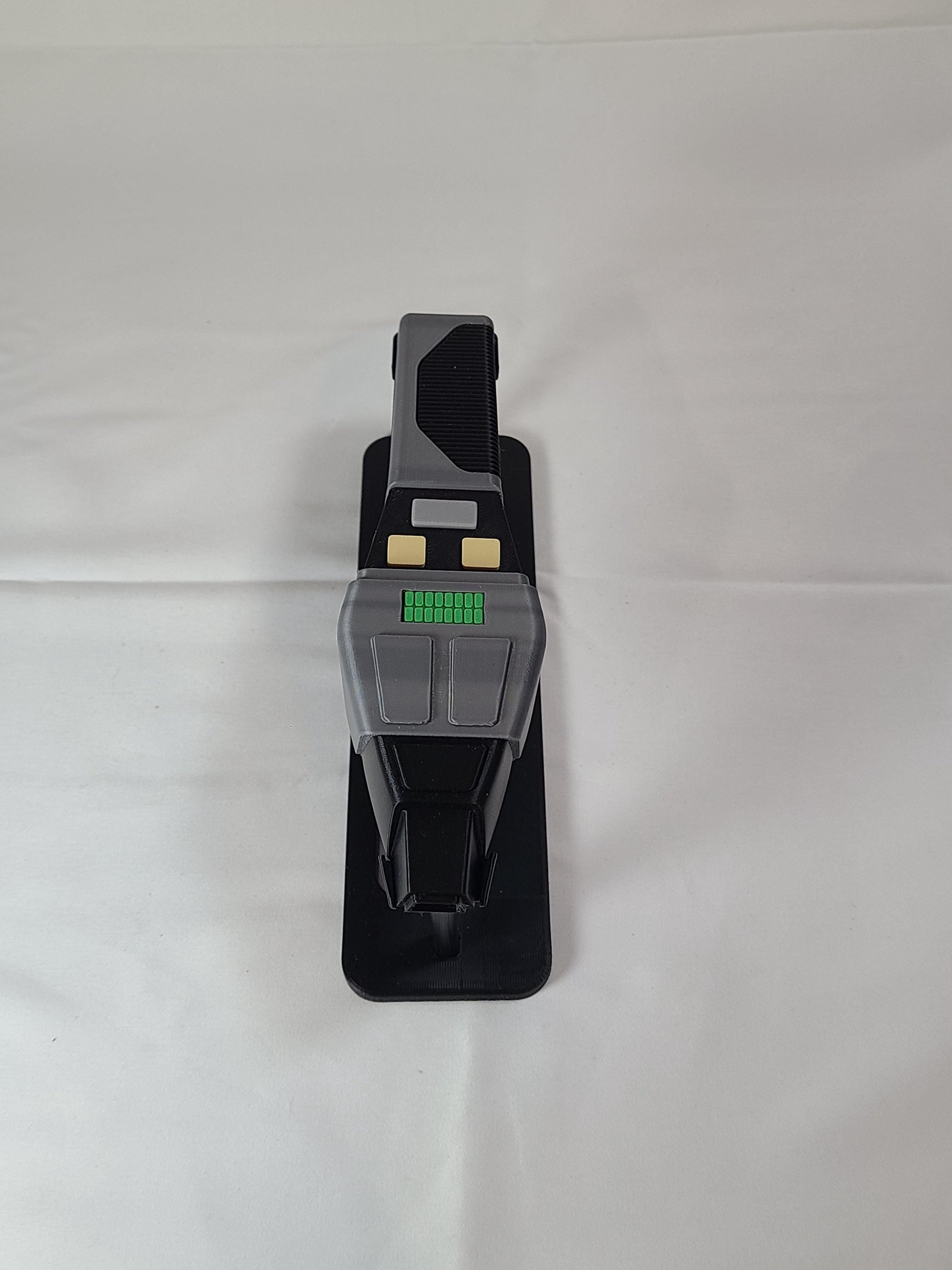 Cobrahead Phaser Replica with Display Stand & Nameplate | Sci-Fi Prop | 3D Printed Collector Display