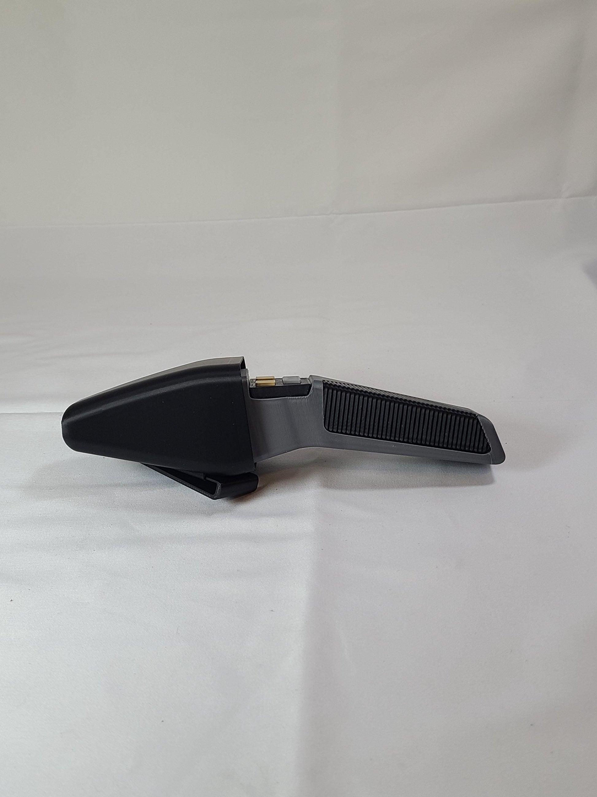 Cobrahead Phaser Replica with Display Stand & Nameplate | Sci-Fi Prop | 3D Printed Collector Display