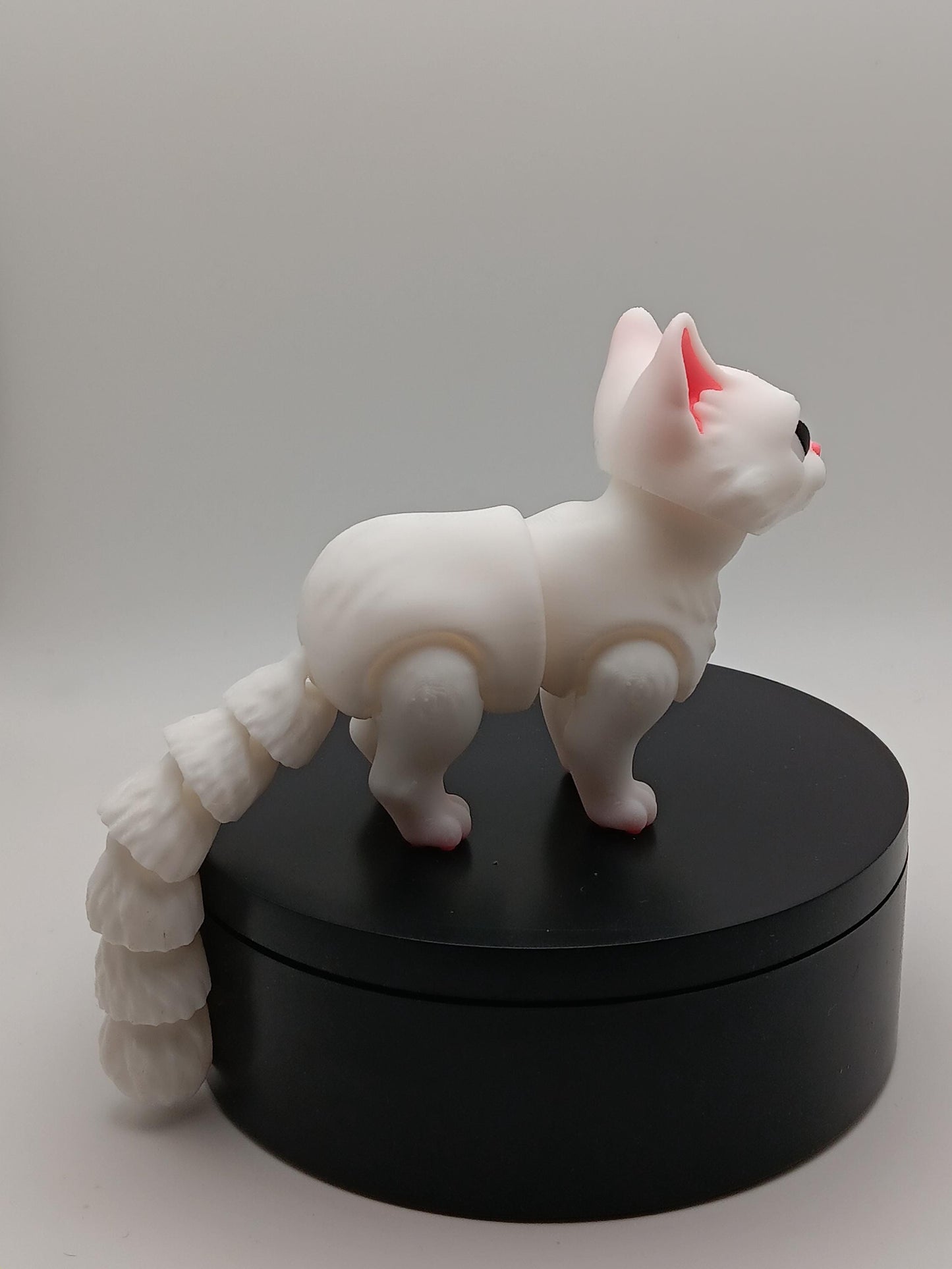 3D Printed Flexi Cat Figurine – PLA Fidget Desk Toy