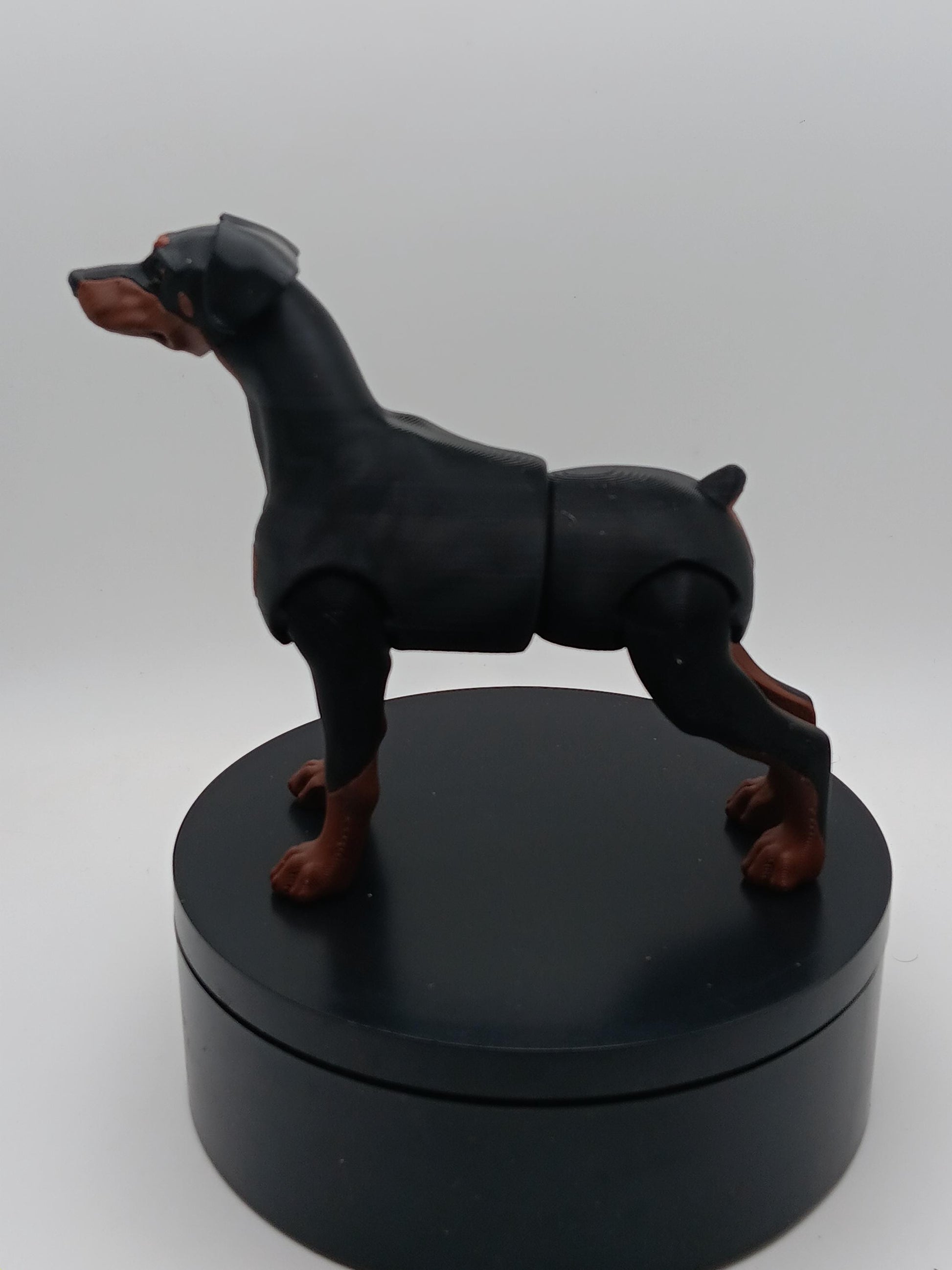 3D Printed Flexi Doberman Toy | Poseable Dog Model | Print-in-Place Flexible Pet Gift