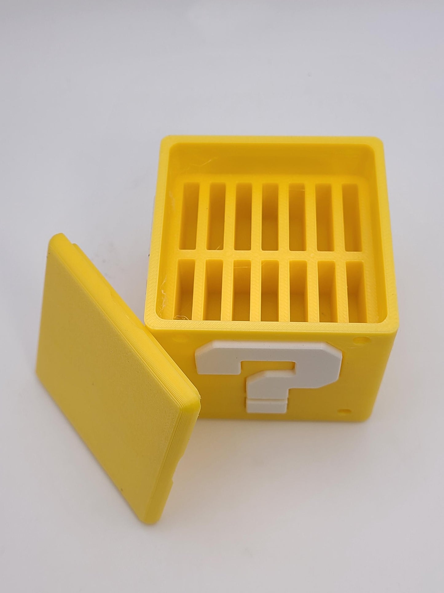 3D Printed Nintendo Switch Question Block Cartridge Holder | Geeky Game Storage Box