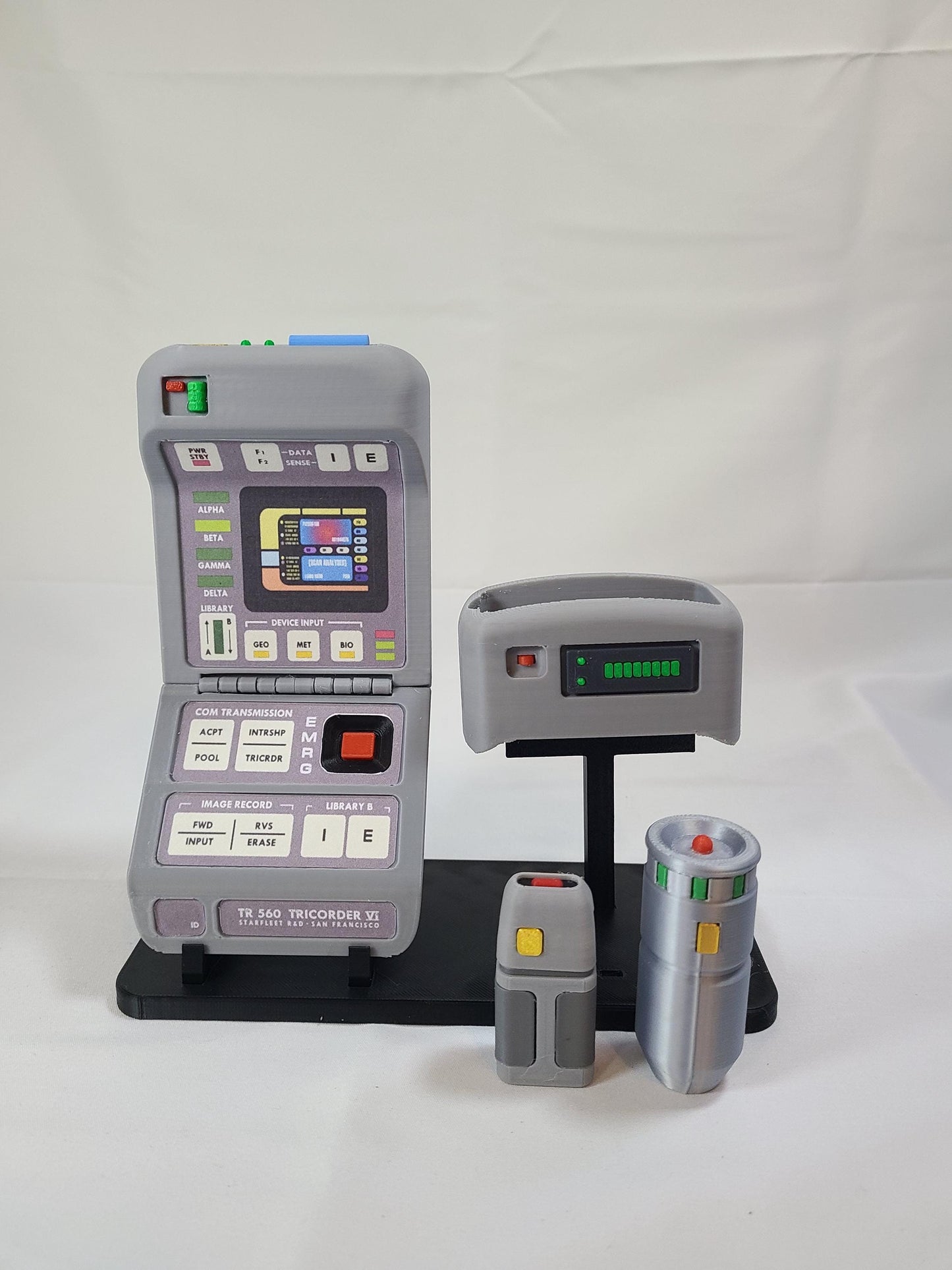 3D Printed TR-560 Tricorder Prop • Sci-Fi Cosplay, Fan Collectible