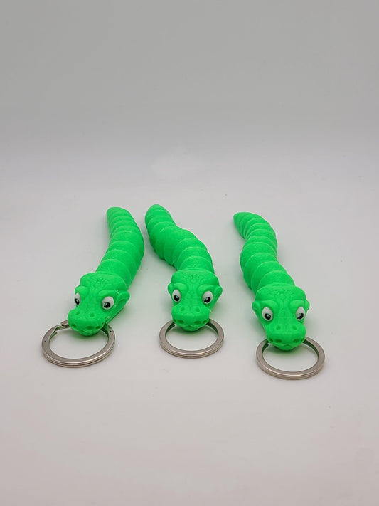 Flexi Snake Keychain – 3D Printed Flexible Fidget Toy, Reptile Gift, Stocking Stuffer