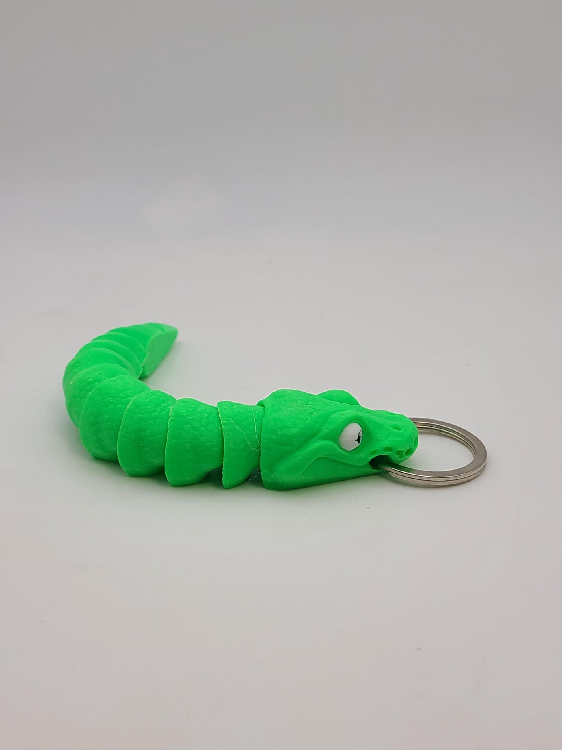 Flexi Snake Keychain – 3D Printed Flexible Fidget Toy, Reptile Gift, Stocking Stuffer
