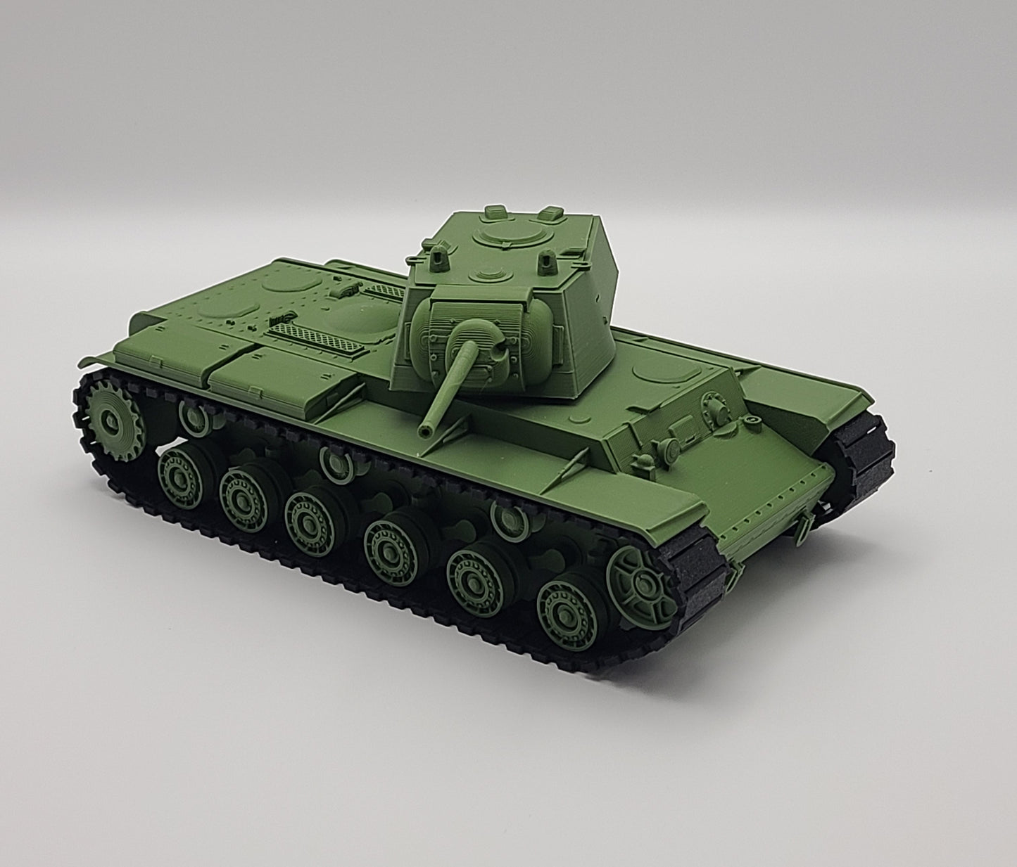 KV-1 Soviet Heavy Tank 1:35 Scale
