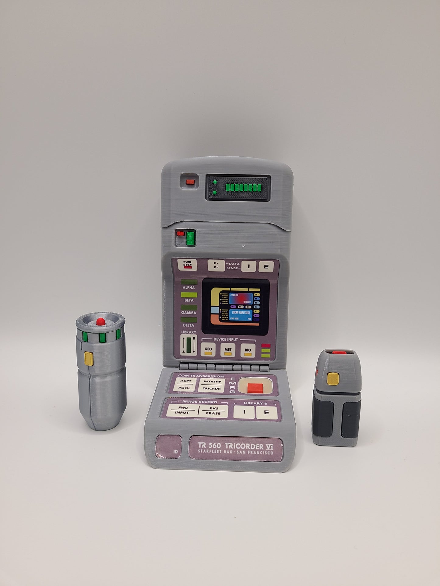 3D Printed TR-560 Tricorder Prop